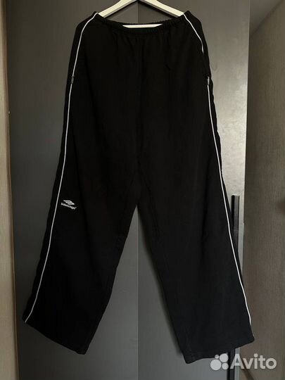 Balenciaga 3b sports tracksuit pants