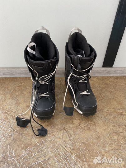 Сноубордические ботинки женские 38