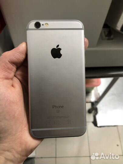 iPhone 6S, 64 ГБ