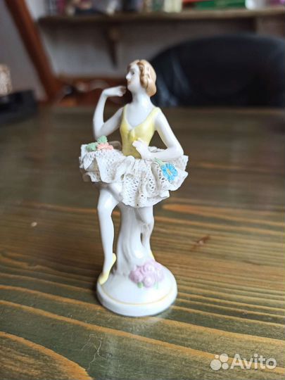 Фарфоровая статуэтка балерина Германия