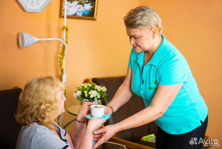 Сиделка для больного Москва