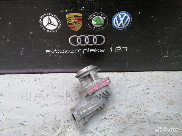 Клапан egr правый Mercedes-Benz R350 4 Matic W251