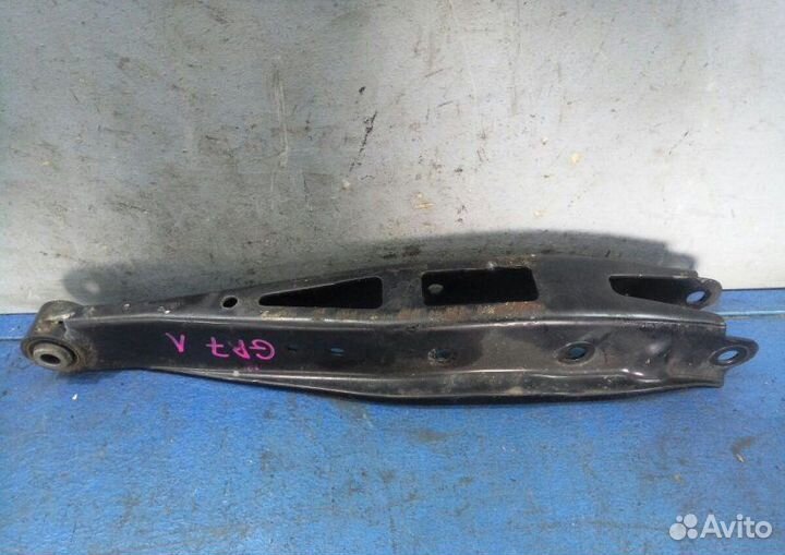 Рычаг нижний задний Subaru Impreza GP/G23