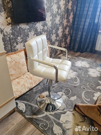 Стул высокий барный