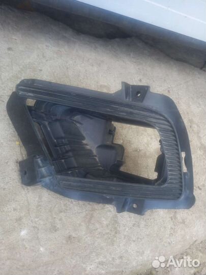 Киа рио 2 левая рамка птф