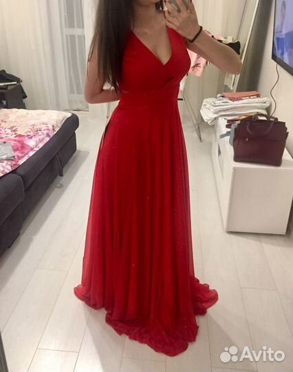 Платье вечернее