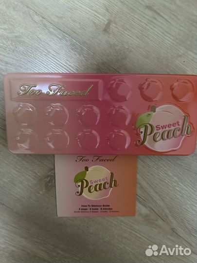 Палетка теней too faced peach