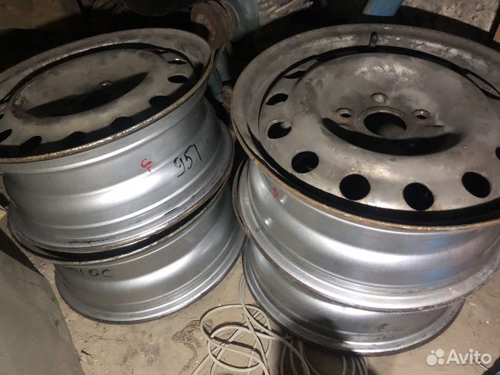 Диски 5x114.3 r16