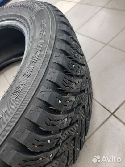 Nokian Tyres Hakkapeliitta 8 SUV 235/55 R19