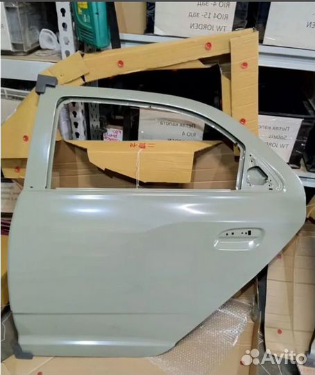 Двери на Chevrolet Cobalt \ Ravon 52055033