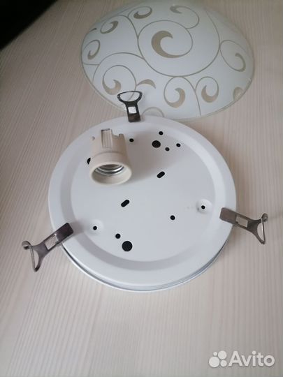 Светильник