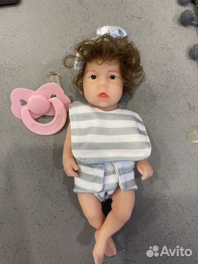 Силиконовый реборн Лиам 16 см