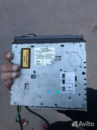 Магнитола Alpine cda-9833R