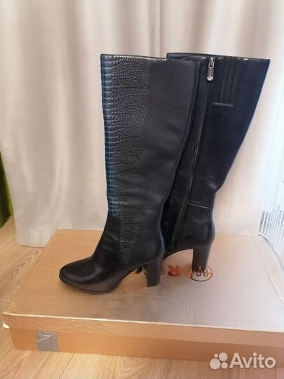 Сапоги женские натуральная кожа новые
