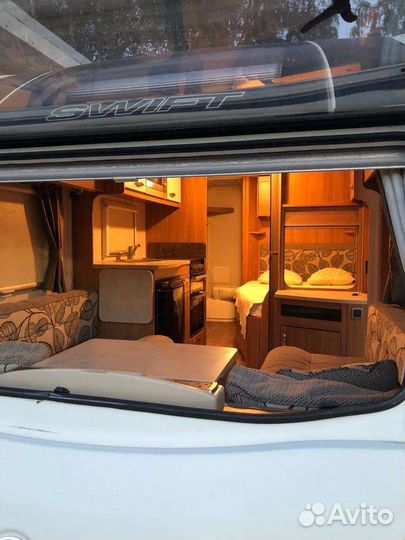 Прицеп-дача Swift S-Line TD, 2016