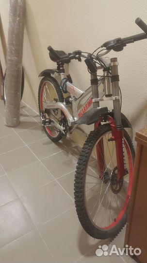 Велосипед mclaren