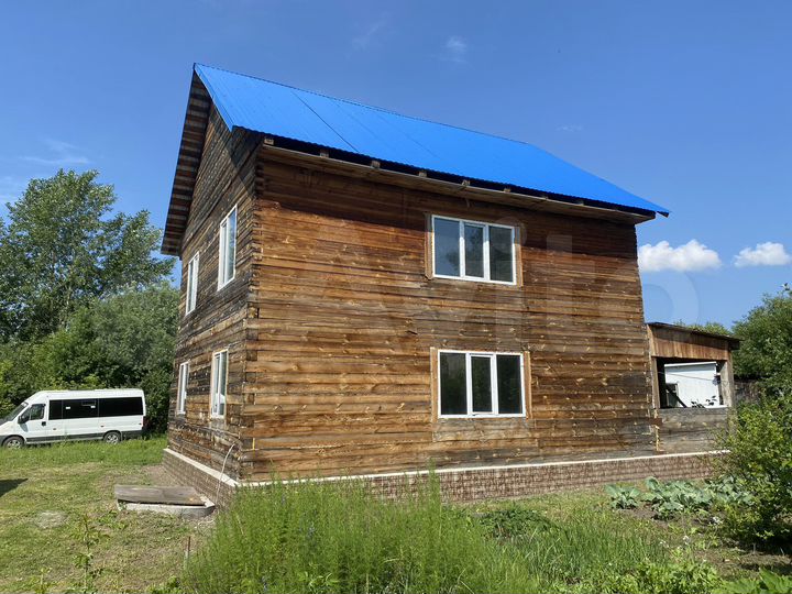 Дом 144 м² на участке 5 сот.