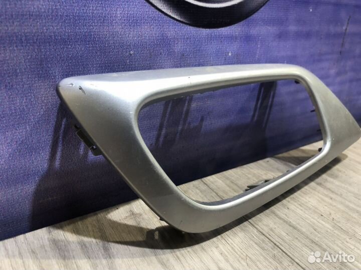 Накладка внутренней ручки nissan pathfinder R52 Прав