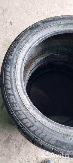 Bridgestone Potenza RE002 Adrenalin 235/45 R17 94W, 1 шт