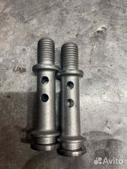 Пустотелый болт 01M