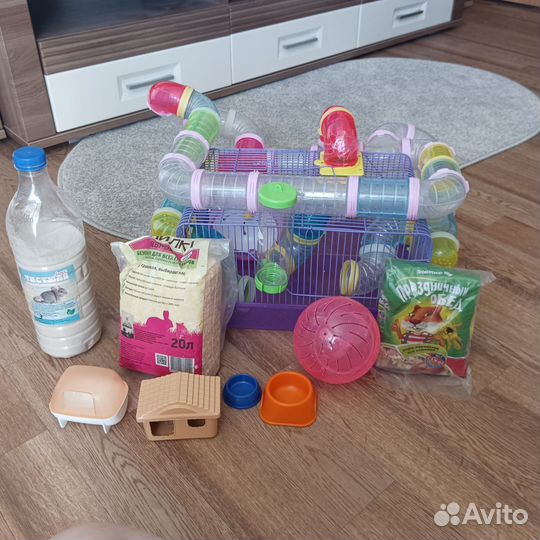 Продам клетку для хомяка