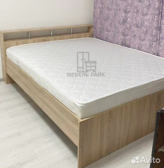Кровать двухспальная