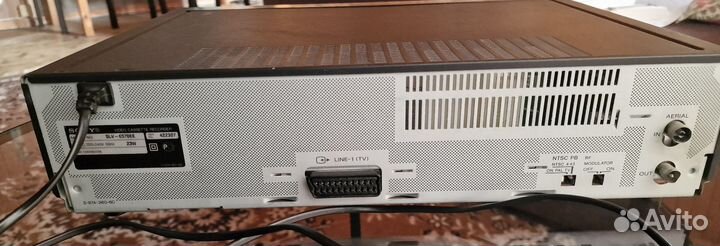 Видеомагнитофон Sony slv-e570EE