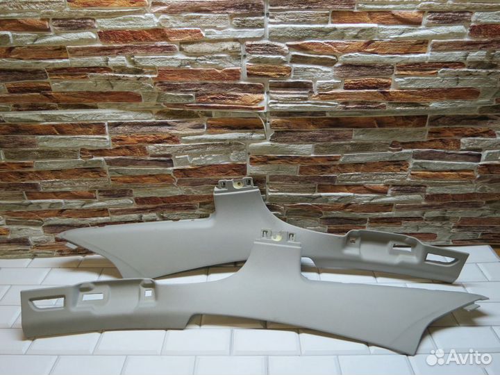 Обшивка стойки Audi A8 D4 A8D4