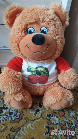 Плюшевый медведь