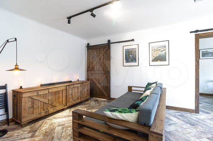 2-к. квартира, 46 м², 4/4 эт.