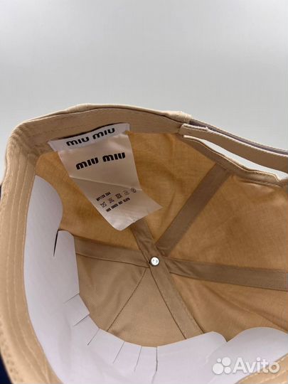 Кепка бейсболка Miu Miu люкс бежевая с синим 2025