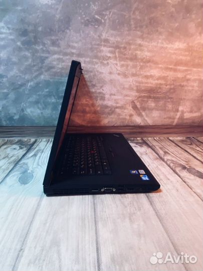 Ноутбук Lenovo ThinkPad / Graphics / NVS 3100M