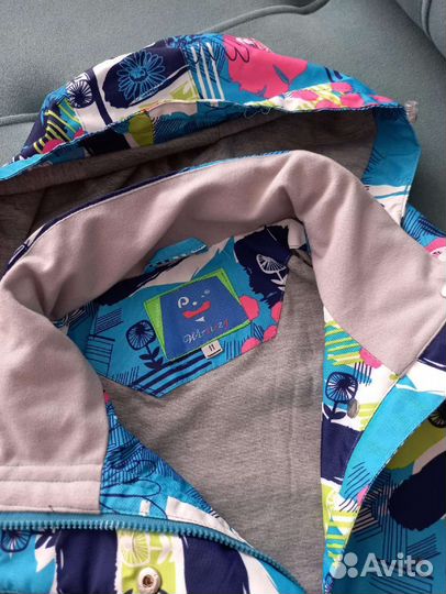 Куртка на девочку