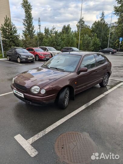 Toyota Corolla 1.3 МТ, 1998, 253 000 км