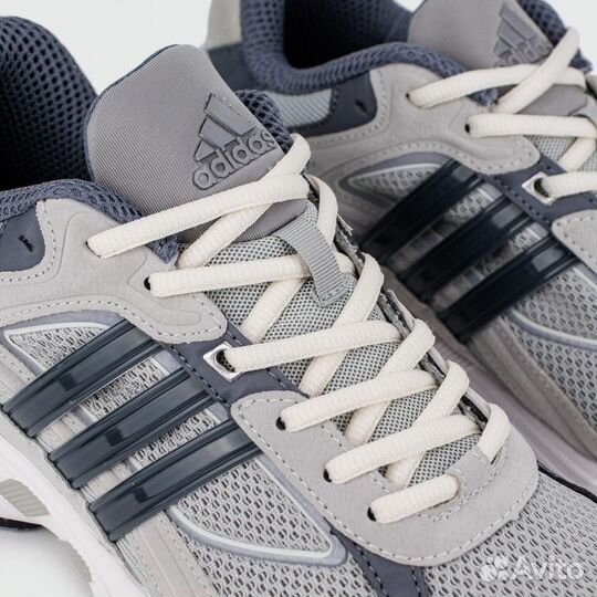 Кроссовки Adidas Response CL