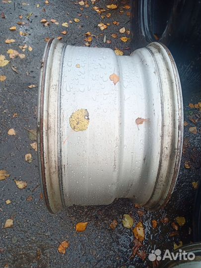 Диски ет135 11.75-22.5 рулевые
