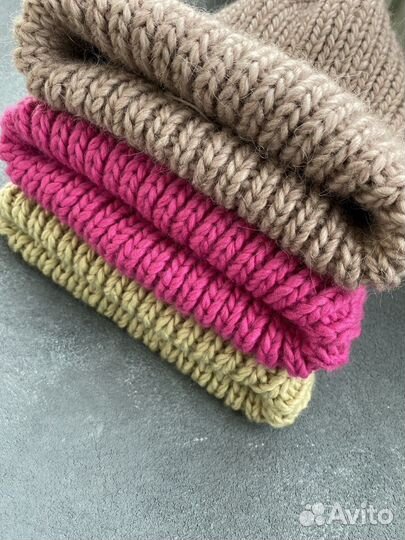 Шапка женская вязаная ручная работа