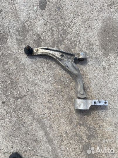 Рычаг передний правый левый Хонда Пилот 2