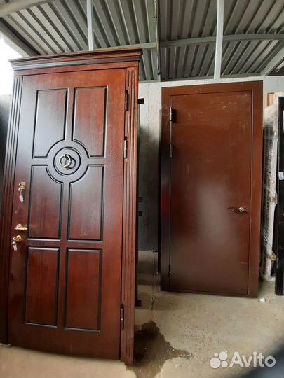 Бюджетная входная дверь