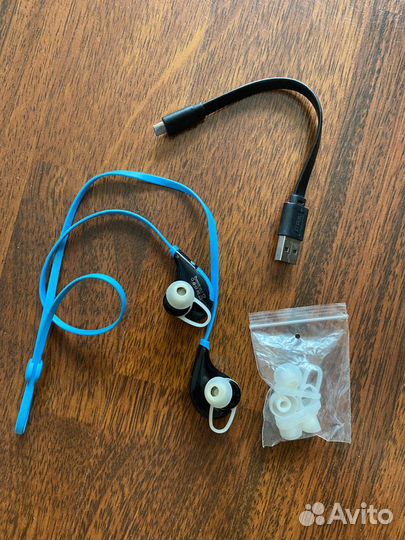 Беспроводные наушники QCY спортивные