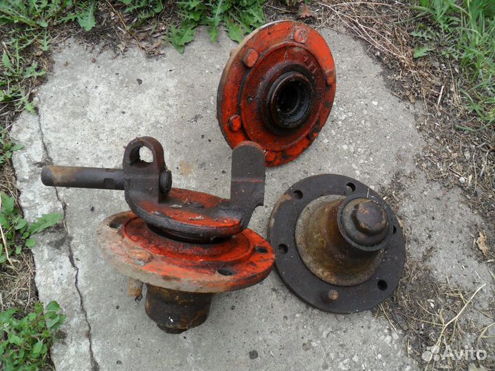 Ступицы задней оси комбайна ск-5 Нива