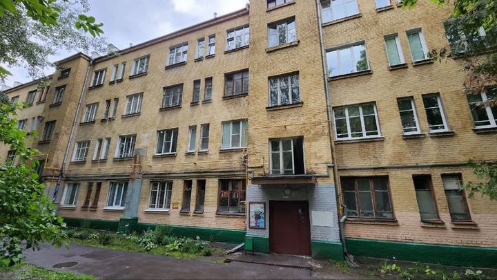 Комната 20 м² в 4-к., 4/4 эт.