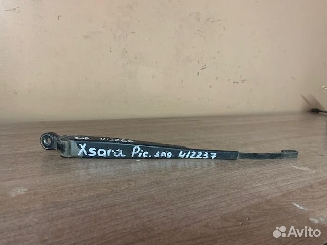 Поводок заднего дворника Xsara Picasso