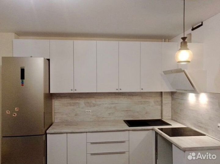 Современные кухни