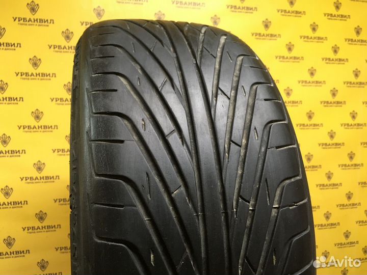Triangle TR968 215/35 R19 85W