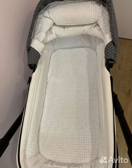 Коляска 2 в 1 adamex