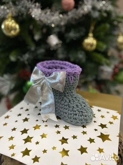 Новогодний сапожок и колокольчик для подарков