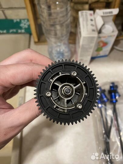 Запчасти Traxxas x maxx