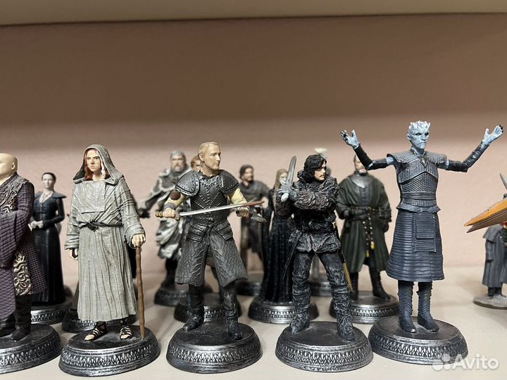 Фигурки из игры престолов