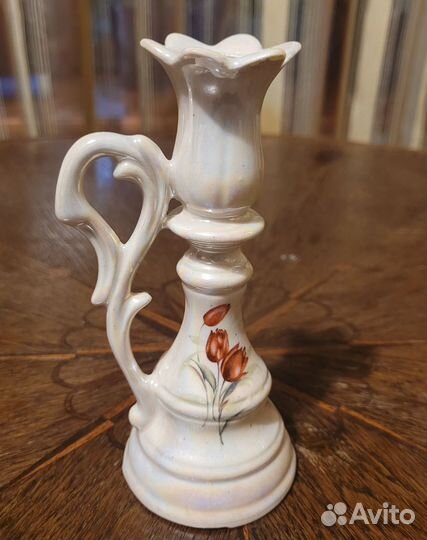 Фарфоровый подсвечник